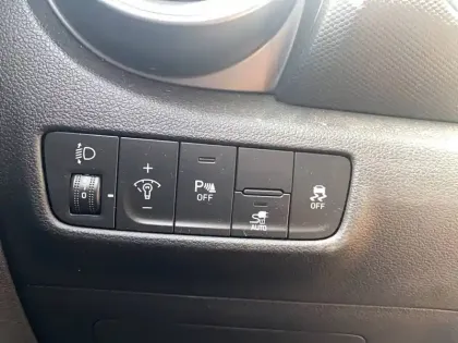 Photo 6 Hyundai Kona  Electrique 39 kWh - 136 ch