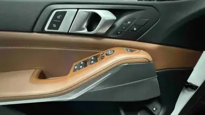 Photo 18 BMW X5  xDrive45e 394 ch BVA8