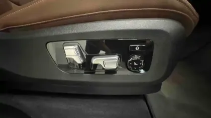 Photo 7 BMW X5  xDrive45e 394 ch BVA8