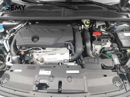 Photo 13 Peugeot 308  PHEV 180 e-EAT8