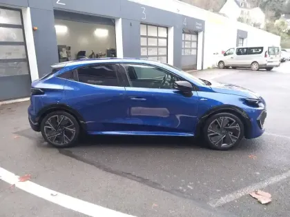 Photo 5 Renault Clio  E-Tech full hybrid 160 ch