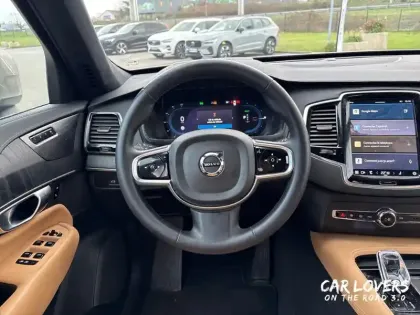 Photo 8 Volvo Xc90  Recharge T8 AWD 310+145 ch Geartronic 8 7pl