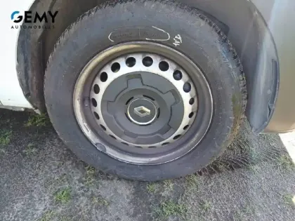 Photo 32 Renault EXPRESS (30) Gén. I Ph1 Confort 4