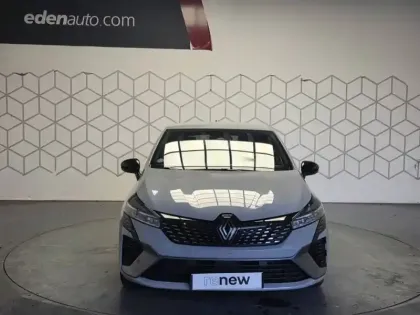 Photo 7 Renault Clio  E-Tech full hybrid 145