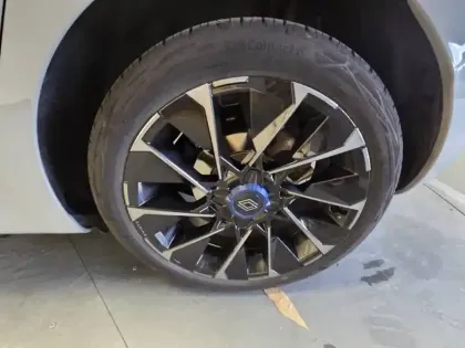 Photo 19 Renault Clio  E-Tech full hybrid 145