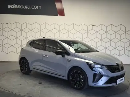 Photo 6 Renault Clio  E-Tech full hybrid 145