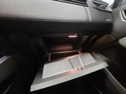 Photo 30 Renault Clio  E-Tech full hybrid 145