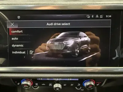 Photo 16 Audi Q3  Sportback 45 TFSIe  245 ch S tronic 6