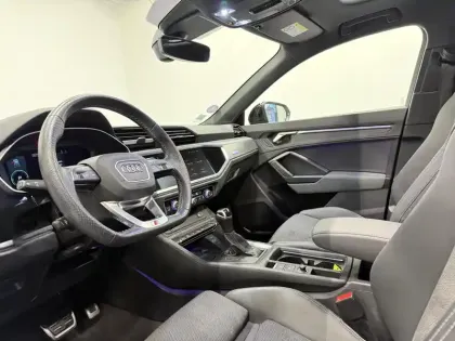 Photo 32 Audi Q3  Sportback 45 TFSIe  245 ch S tronic 6