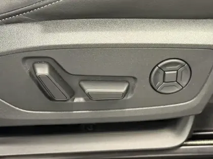 Photo 23 Audi Q3  Sportback 45 TFSIe  245 ch S tronic 6