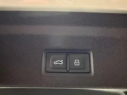 Photo 7 Audi Q3  Sportback 35 TFSI 150 ch S tronic 7