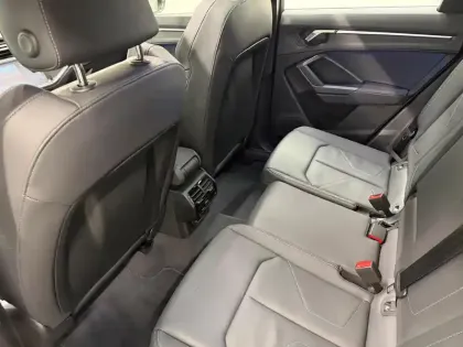 Photo 18 Audi Q3  Sportback 35 TFSI 150 ch S tronic 7