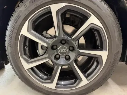 Photo 8 Audi Q3  Sportback 35 TFSI 150 ch S tronic 7