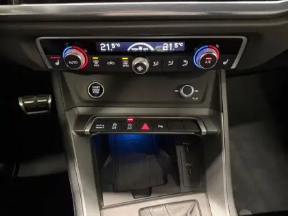 Photo 12 Audi Q3  Sportback 35 TFSI 150 ch S tronic 7