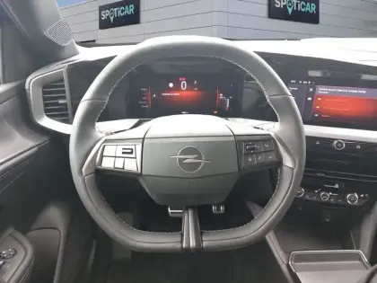 Photo 10 Opel Mokka  1.2 Turbo Hybrid 136 ch e-DCT6