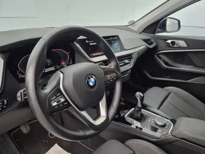 Photo 11 BMW Serie 1 116i 109 ch