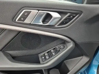 Photo 22 BMW Serie 1 116i 109 ch