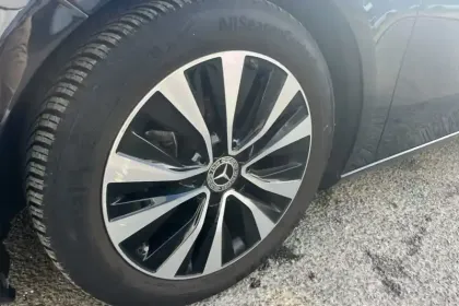 Photo 14 Mercedes Classe A  180 7G-DCT