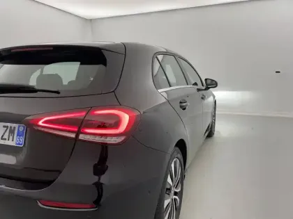 Photo 31 Mercedes Classe A  180 7G-DCT