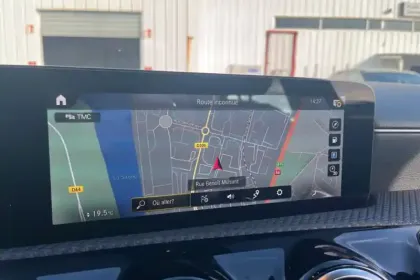 Photo 18 Mercedes Classe A  180 7G-DCT