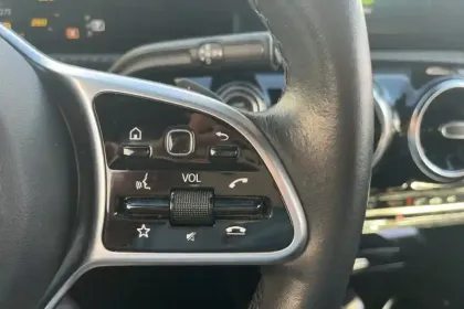 Photo 25 Mercedes Classe A  180 7G-DCT