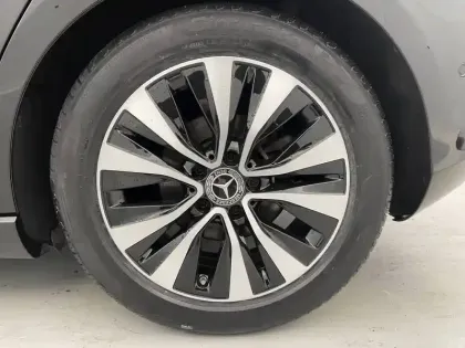 Photo 16 Mercedes Classe A  180 7G-DCT