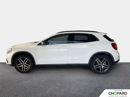 Photo 9 Mercedes GLA  180 7-G DCT