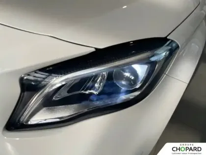 Photo 24 Mercedes GLA  180 7-G DCT