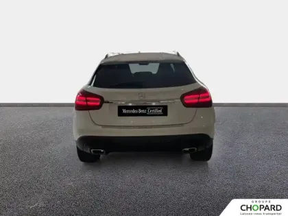 Photo 5 Mercedes GLA  180 7-G DCT