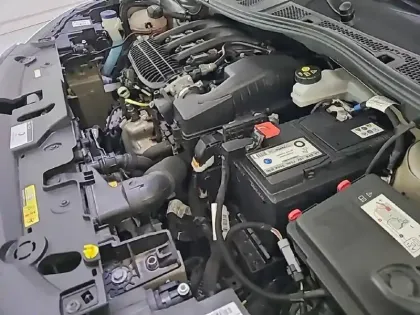 Photo 14 Peugeot 208  PureTech 75 S&S BVM5