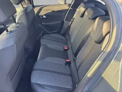 Photo 11 Peugeot 208  Hybrid 110 e-DCS6