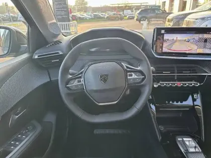 Photo 28 Peugeot 208  Hybrid 110 e-DCS6