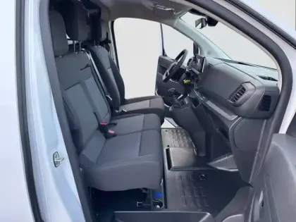 Photo 37 Peugeot Expert  FGN M BLUEHDI 145 BVM6