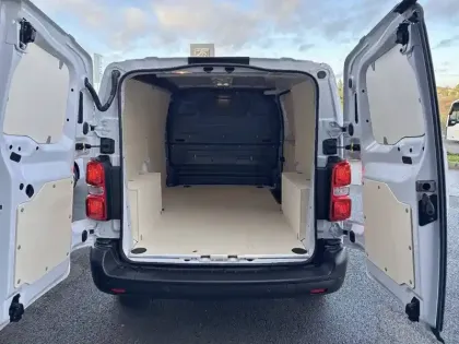 Photo 31 Peugeot Expert  FGN M BLUEHDI 145 BVM6