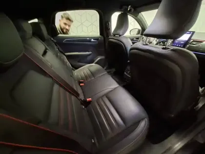 Photo 24 Renault Arkana  E-Tech 145 - 21B