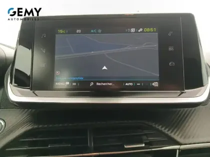 Photo 13 Peugeot 2008  Moteur électrique 136 ch