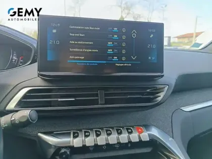 Photo 45 Peugeot 3008  PureTech 130ch S&S BVM6