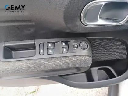 Photo 51 Citroën C3 Aircross  PureTech 130 S&S EAT6