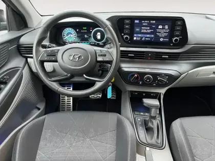 Photo 13 Hyundai Bayon  1.0 T-GDi 100 DCT-7 Hybrid 48V