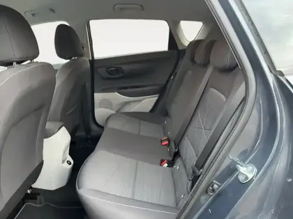 Photo 12 Hyundai Bayon  1.0 T-GDi 100 DCT-7 Hybrid 48V