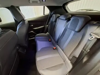 Photo 19 Peugeot 2008  BlueHDi 100 S&S BVM6