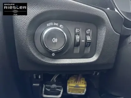 Photo 12 Opel Corsa  1.2 Turbo Hybrid 110 ch e-DCT6