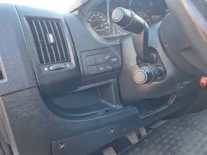 Photo 23 Peugeot Boxer  CC 435 L3 BLUEHDI 130