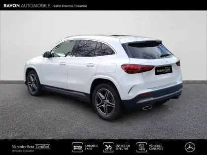 Photo 13 Mercedes GLA  250 e 8G-DCT