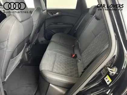 Photo 15 Audi Q4  e-tron 45 285 ch 82 kWh quattro