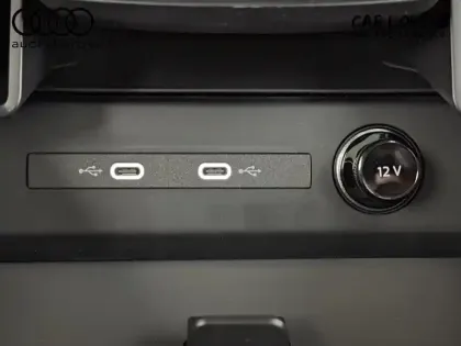 Photo 12 Audi Q4  e-tron 45 285 ch 82 kWh quattro