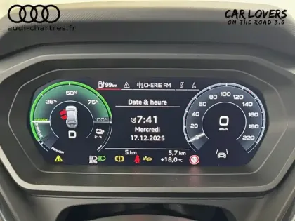 Photo 13 Audi Q4  e-tron 45 285 ch 82 kWh quattro