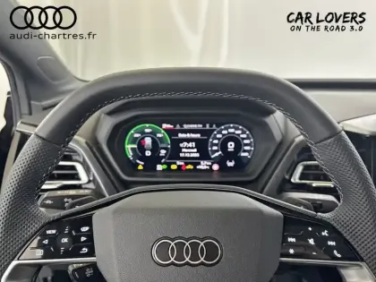 Photo 20 Audi Q4  e-tron 45 285 ch 82 kWh quattro
