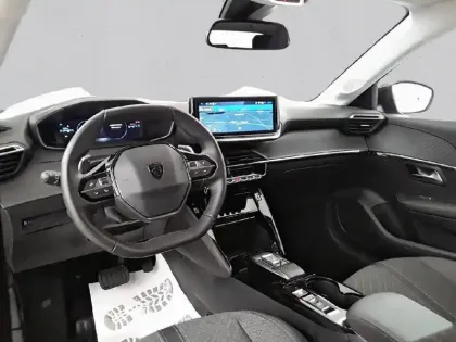 Photo 7 Peugeot 208  Hybrid 110 e-DCS6