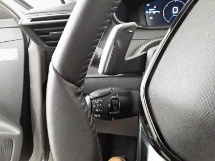 Photo 22 Peugeot 208  Hybrid 110 e-DCS6